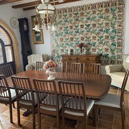 Mareta Villa *